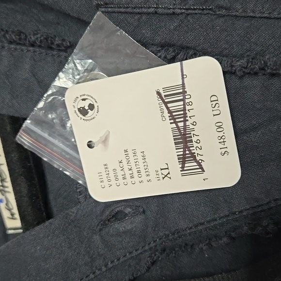 NWT FREE PEOPLE  BLACK HOODED TOP. SZ XL - Picture 6 of 6